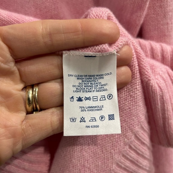 Lands' End Cashmere Lambs Wool Light Sweater Sz M Holiday Delicate Preppy Luxury - Picture 6 of 6